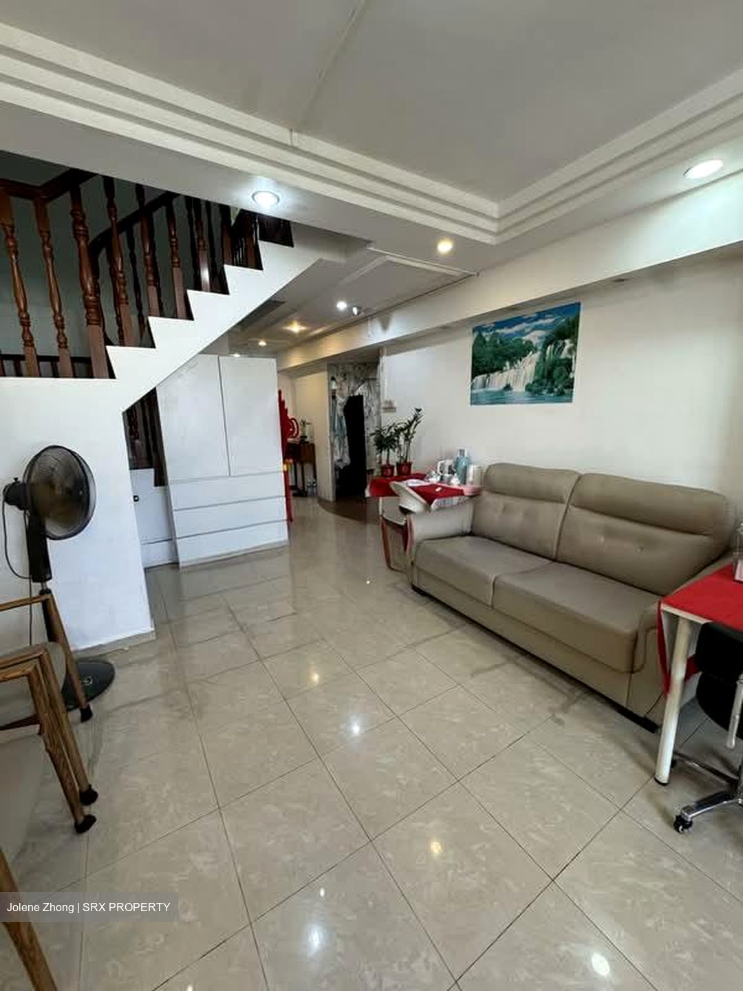 Blk 577 Hougang Avenue 4 (Hougang), HDB Executive #580571091